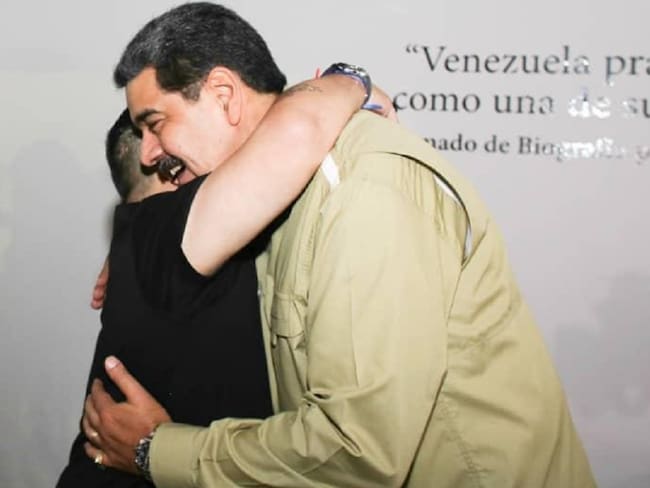 Maradona se reunió con Maduro, ¿se acerca a la &#039;Vinotinto&#039;?