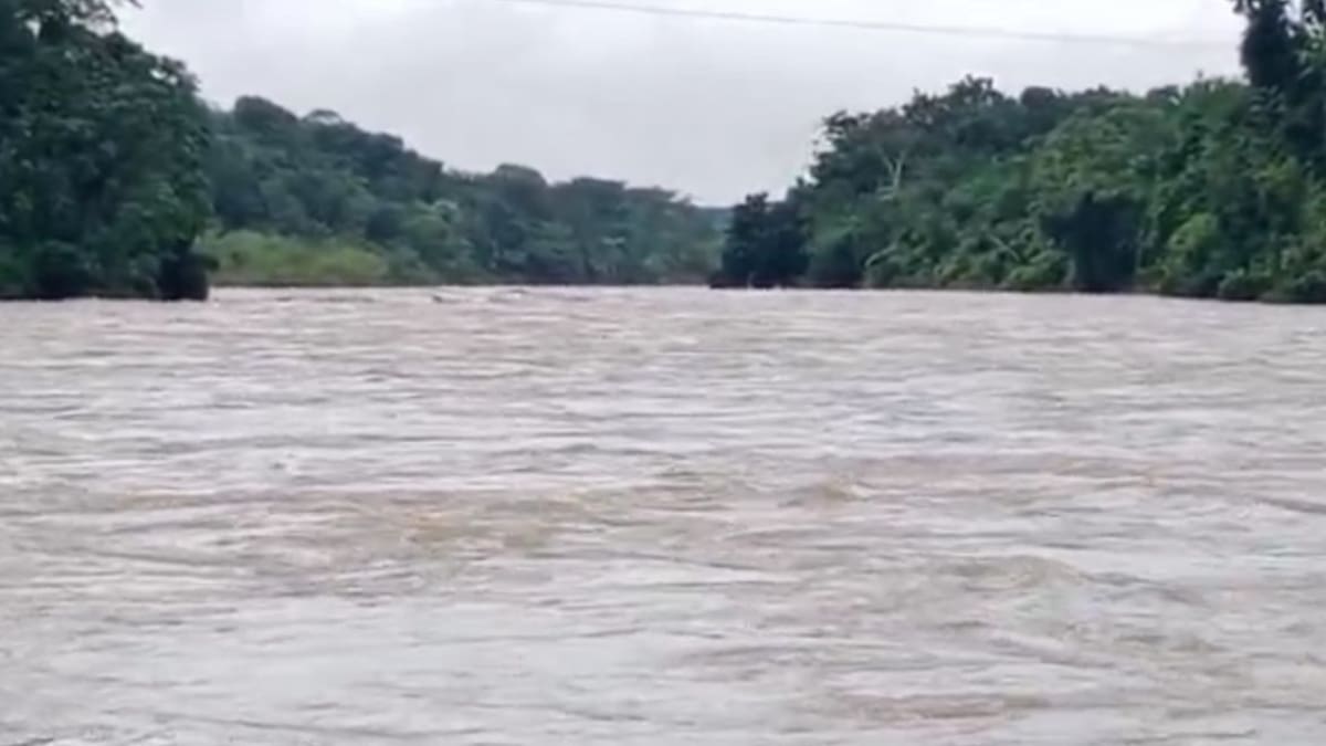 En alerta roja y naranja se encuentran algunos ríos de Santander
