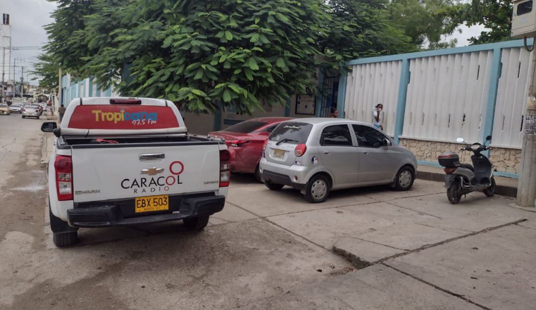 Sin contrato de aseo y sin PAE, decenas de planteles están cerrados