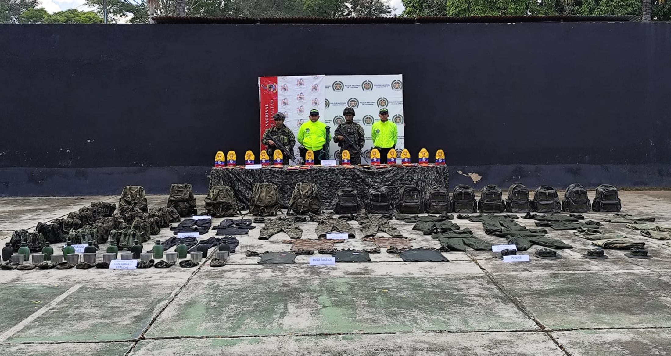 Material de guerra de las disidencias de las Farc