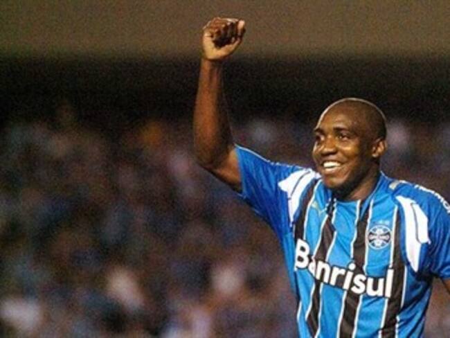 Los colombianos Edixón Perea y Macnelly Torres y interesan al Flamengo de Brasil