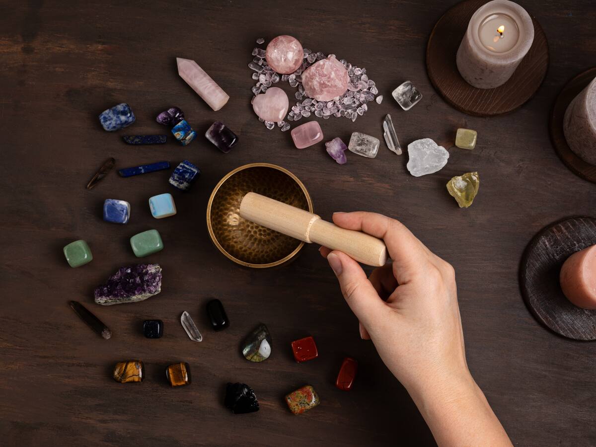 Ritual de limpieza de su hogar para recibir el 2025 con buena energía: Pasos, ingredientes y más