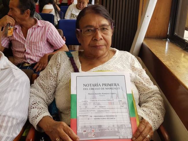 16 Familias ya cuentan con su escritura de vivienda en Manizales