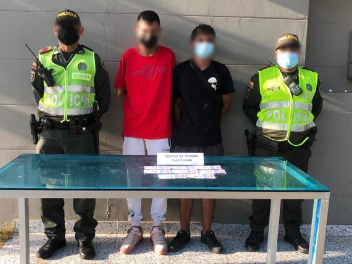 Cayeron 'Los Moraditos' con billetes falsos en Cartagena