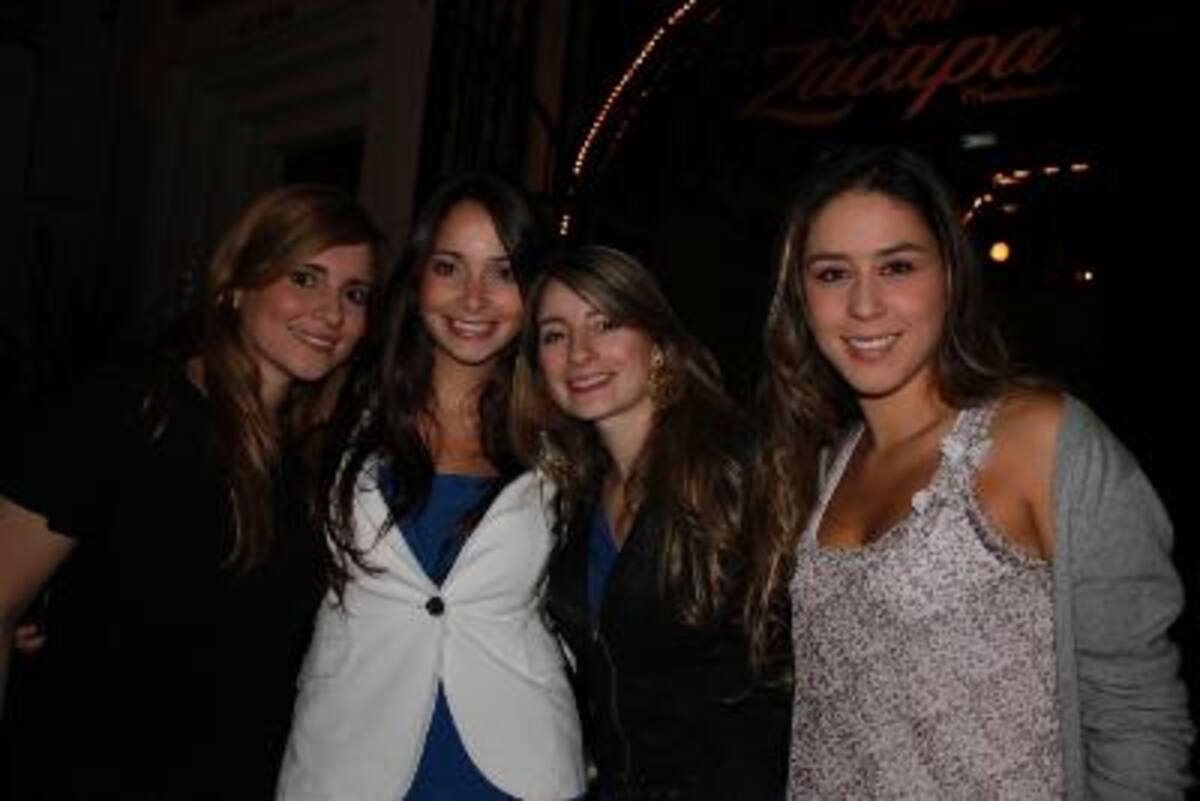 Clara Támara y sus amigas