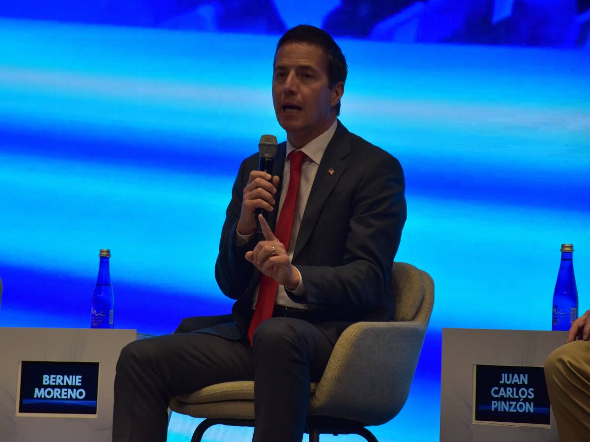 No veo que permanezca en la presidencia hasta final de año: senador de EEUU da duro mensaje a Maduro