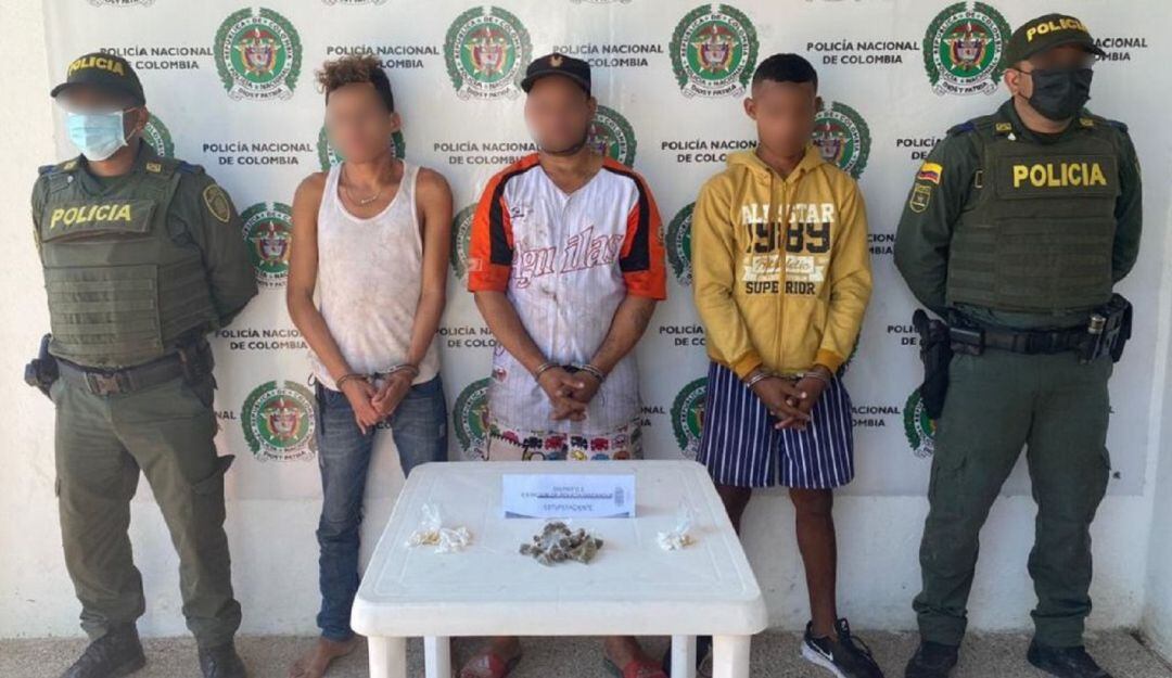 La Policía incautó seis armas de fuego, 171 cortopunzantes y 230 dosis de estupefacientes en varios sectores de la ciudad