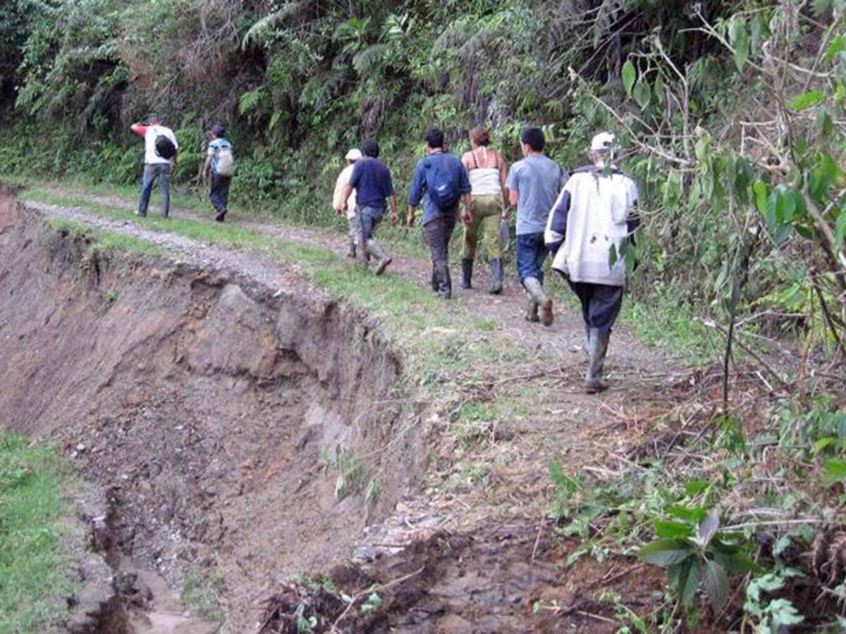“529 municipios en alerta por deslizamientos de tierra” IDEAM