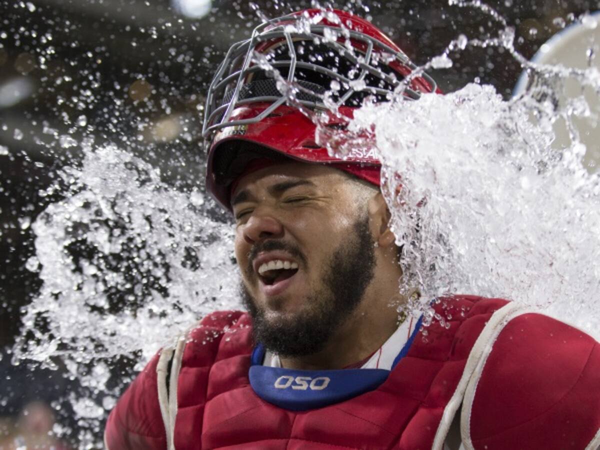 Jonrón de 3 carreras de Jorge Alfaro le da triunfo a Filis de Filadelfia