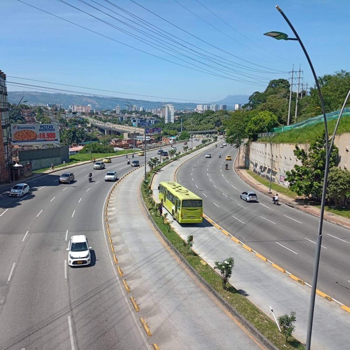 Estaciones de Metrolínea cambian horario de cierre por temporada de vacaciones
