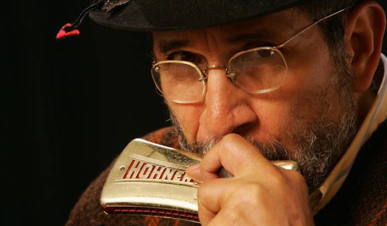 Jorge Velosa / presenta su nuevo libro "Historiando Cantar: Un viaje por la carranga"