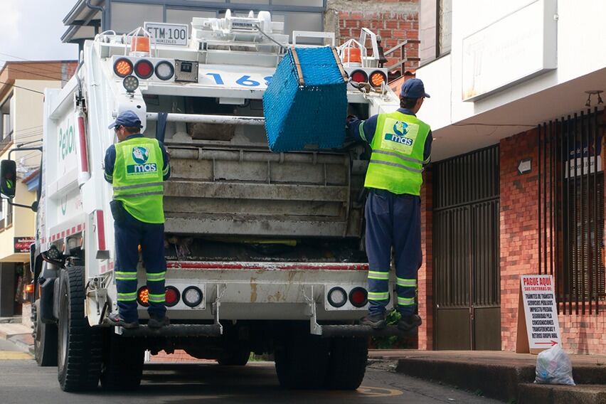 Posible emergencia sanitaria por falta de combustible