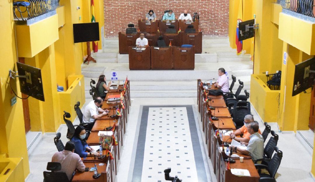 Se trata de la iniciativa que pretende adoptar el régimen simple de tributación para el impuesto de industria y comercio