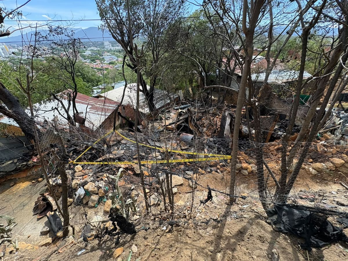 Incendio en Cúcuta deja un hombre muerto: vivienda quedó completamente consumida por las llamas