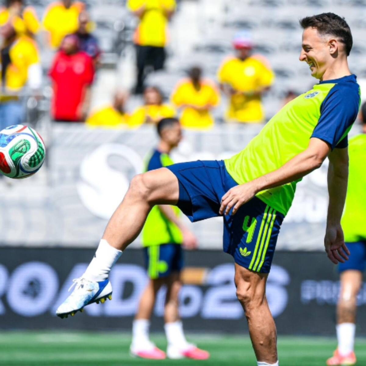 Santiago Arias: “Estamos confiados en que vamos a hacer un excelente Mundial”