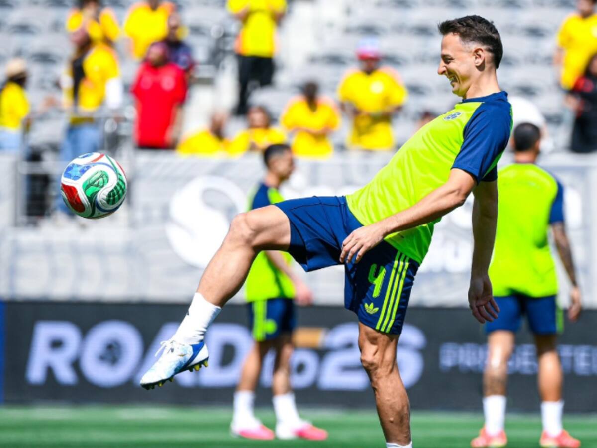 Santiago Arias: “Estamos confiados en que vamos a hacer un excelente Mundial”