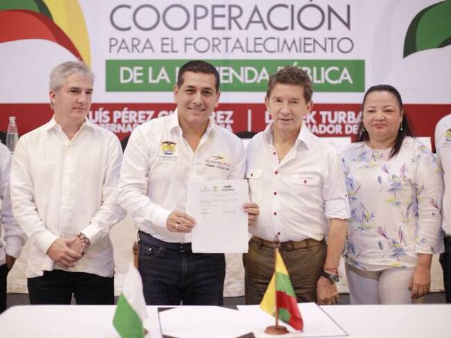 Gobernadores de Bolívar y Antioquia acuerdan fortalecimiento de la hacienda