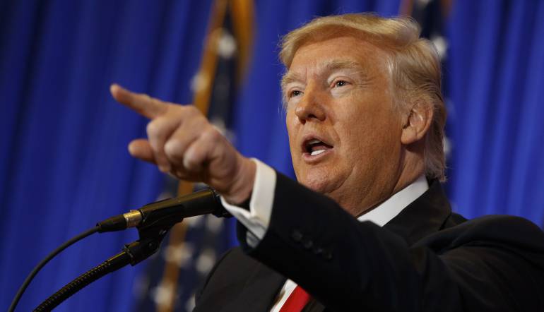 Tras los buenos resultados de los exámenes médicos de Trump, hay quienes critican su estado mental.