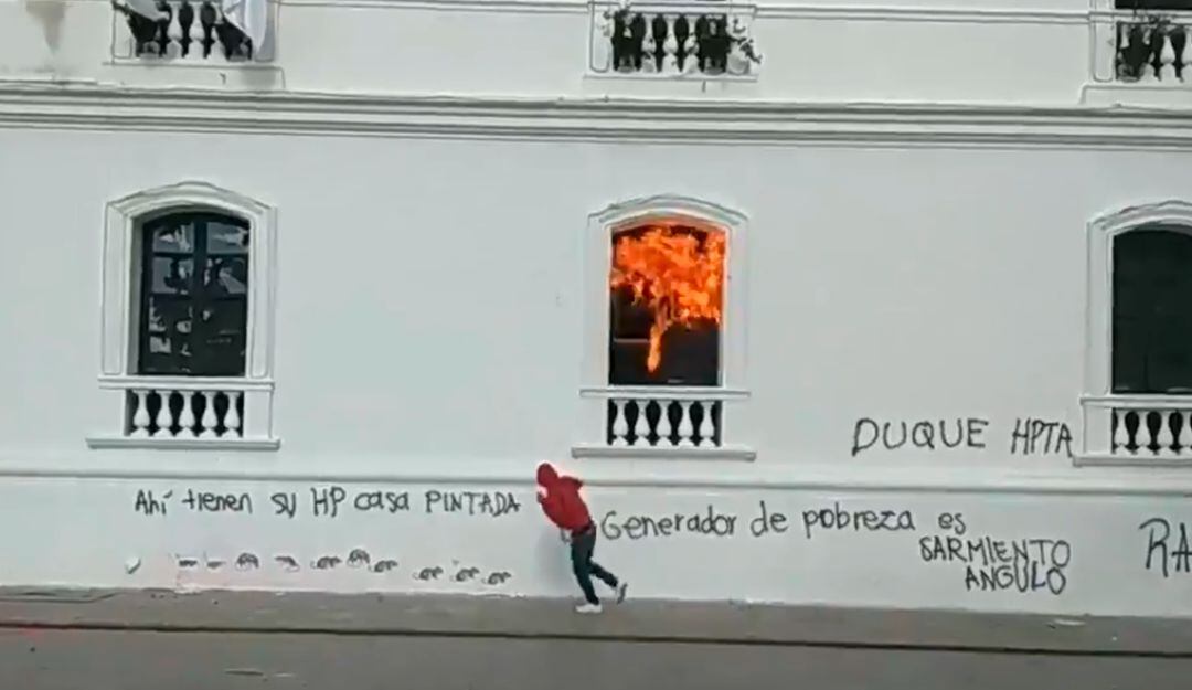 Intentaron quemar la sede de la Alcaldía en Popayán