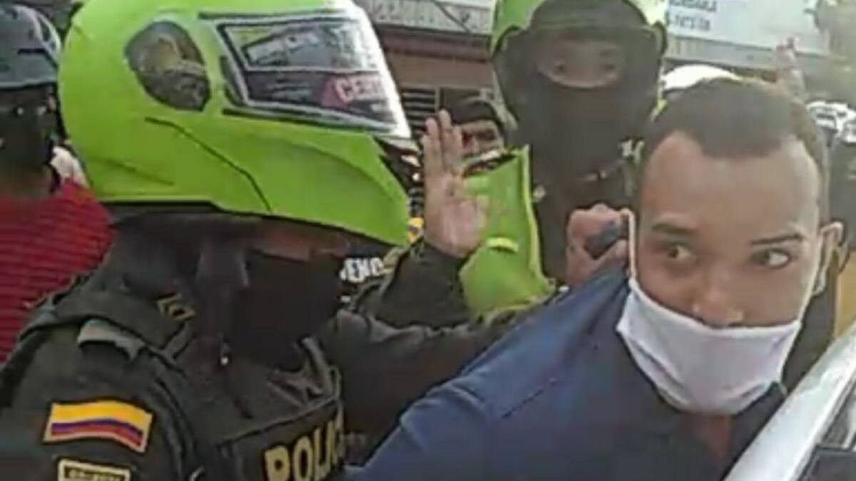 Mujer finge ser víctima de robo para sorprender a su esposo siéndole infiel
