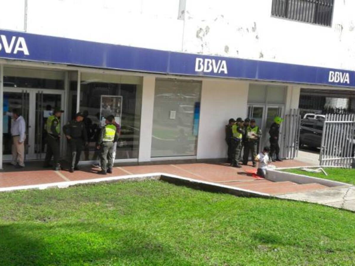 Asaltan sede bancaria en Ibagué