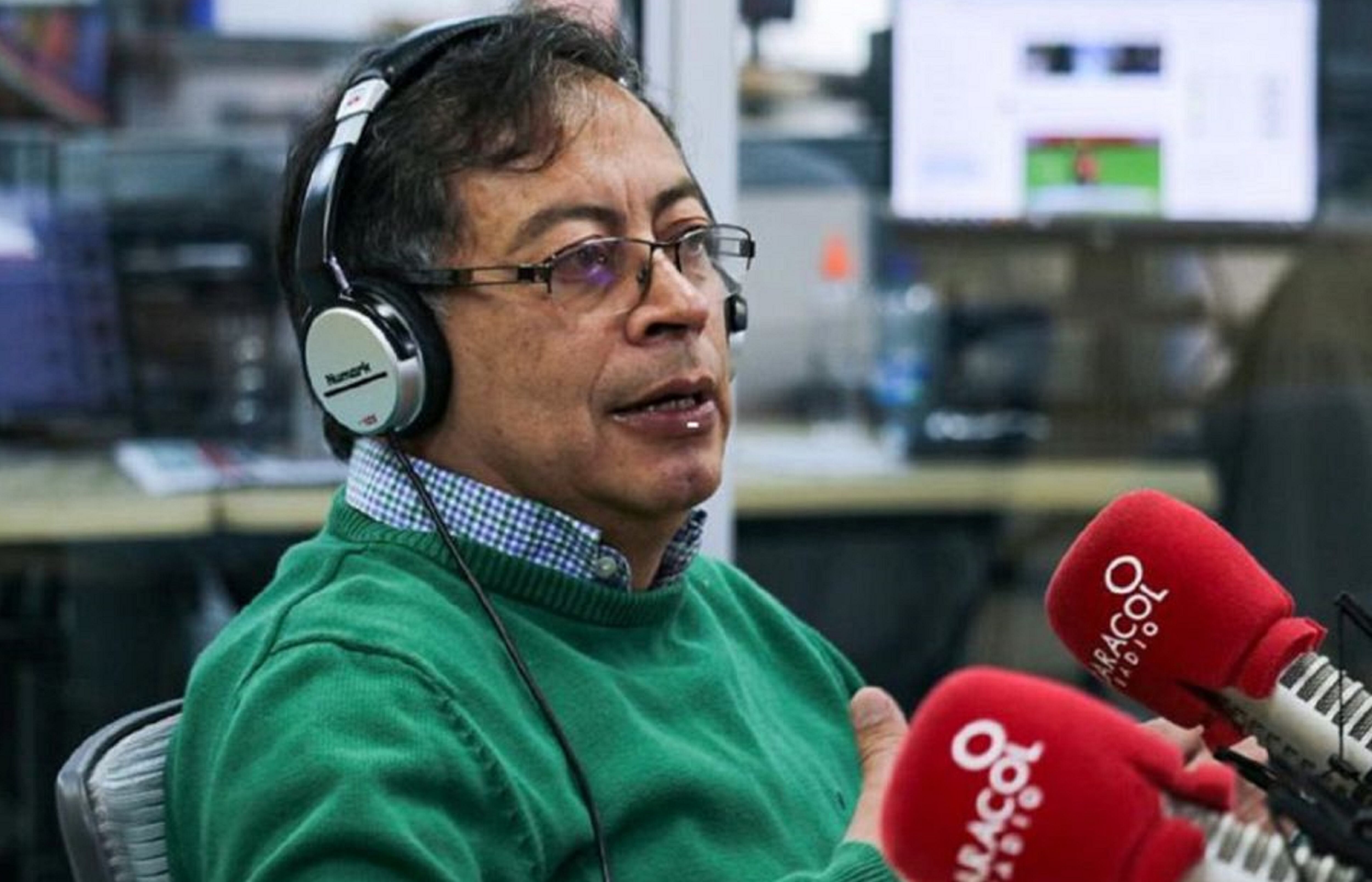 Presidente Gustavo Petro-Caracol Radio