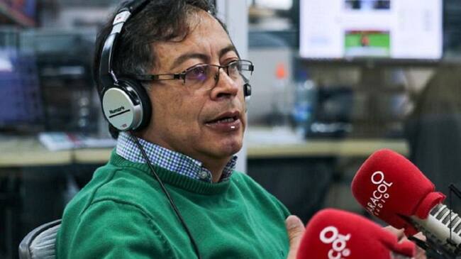 Presidente Gustavo Petro-Caracol Radio