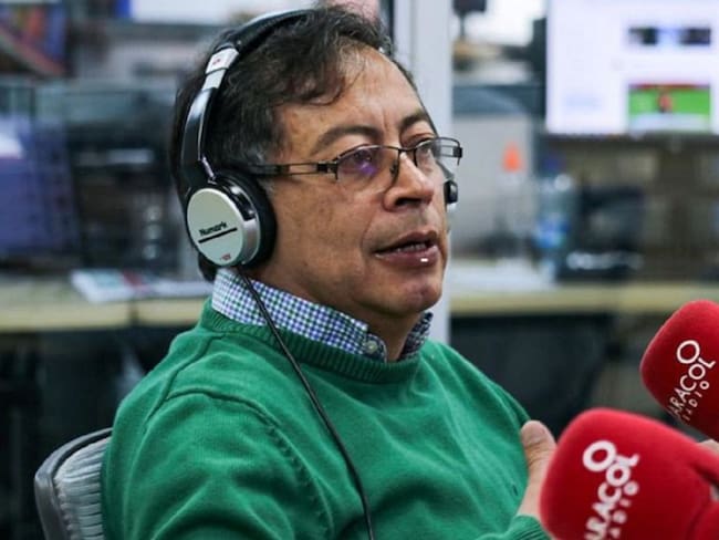 Presidente Gustavo Petro-Caracol Radio