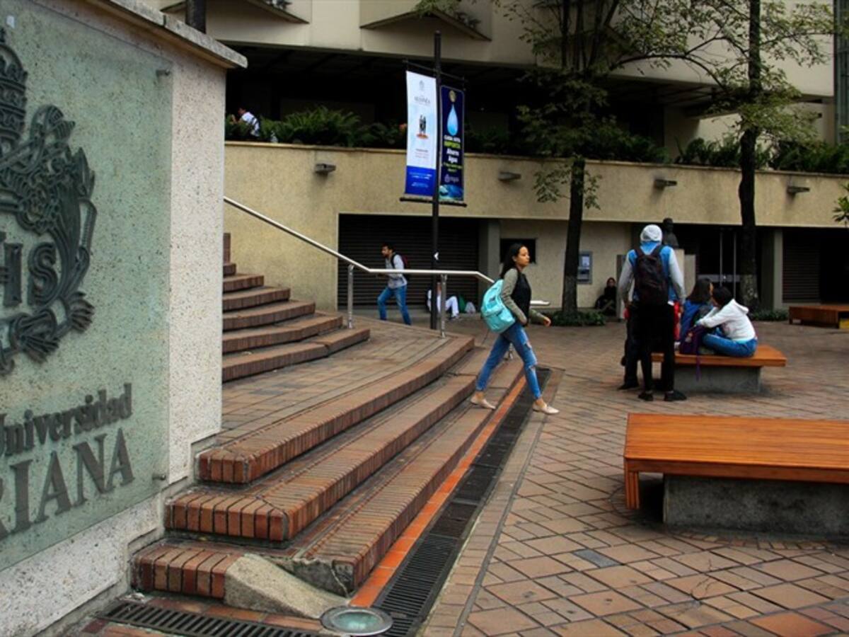 La razón por la que me echaron de la Universidad Javeriana no la conozco: Luciana Cadahia