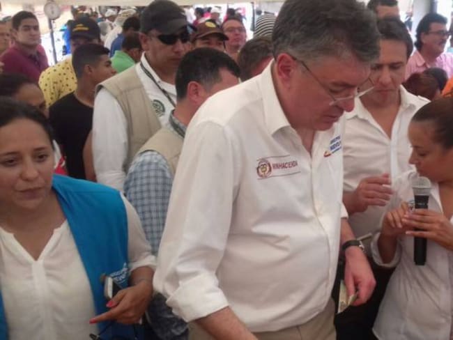 Gobierno espera que el incremento del salario mínimo mejore nivel de vida del colombiano