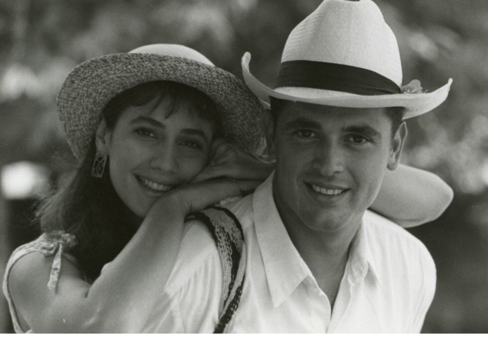 Sus papeles más recordados en el campo de la actuación son: Javier “El gallito” Ramírez (1986) y el compositor Rafael Escalona (1991).