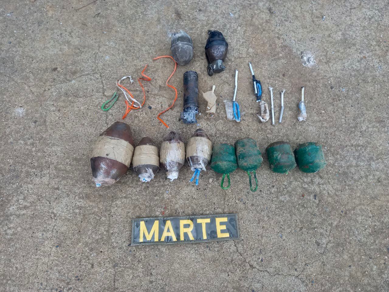 Una de estas granadas fue encontrada en el salón comunal del barrio Olaya Herrera.