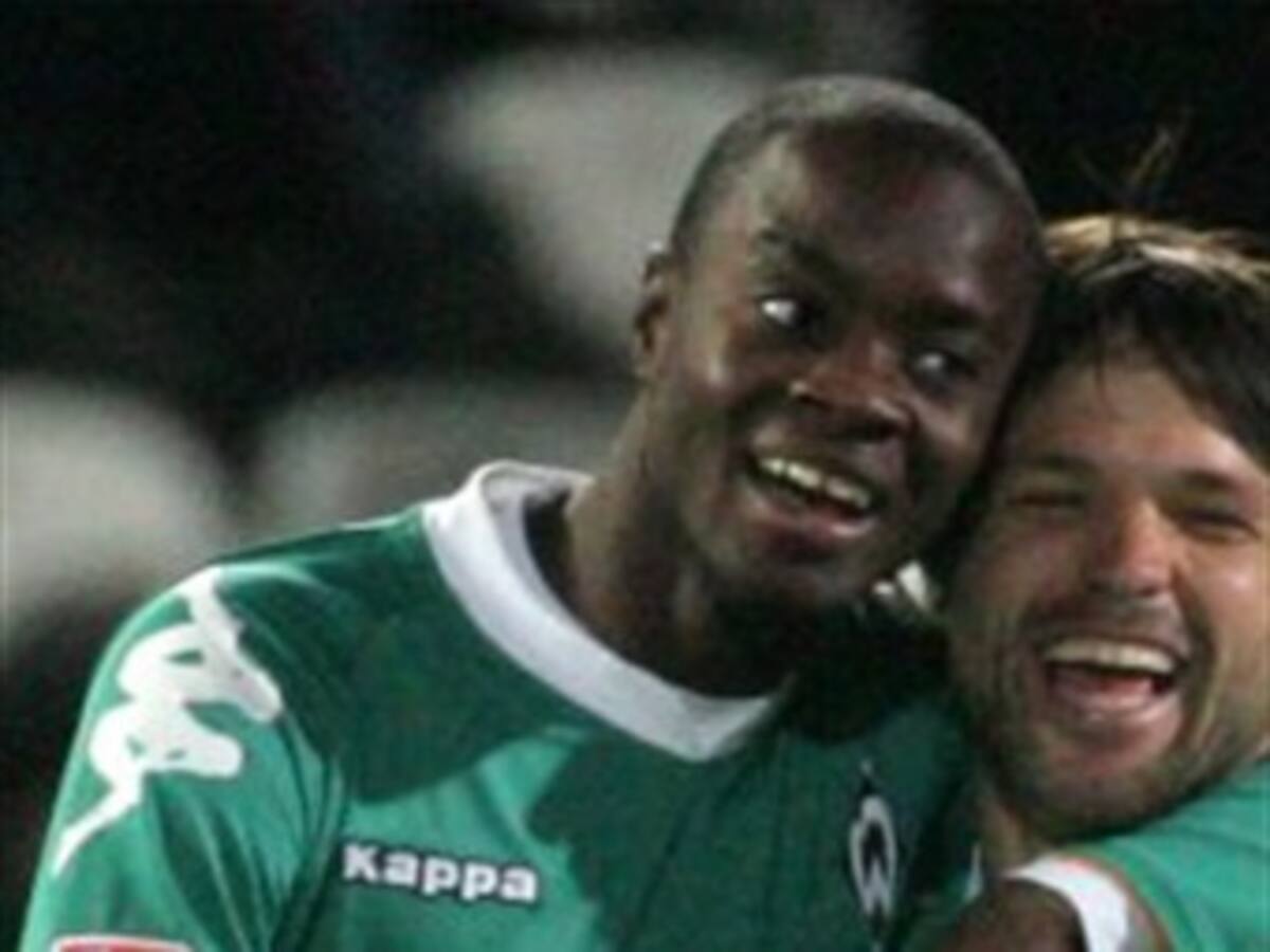 John Jairo Mosquera al Guaraní y Wilson Carpintero es buscado por Olimpia