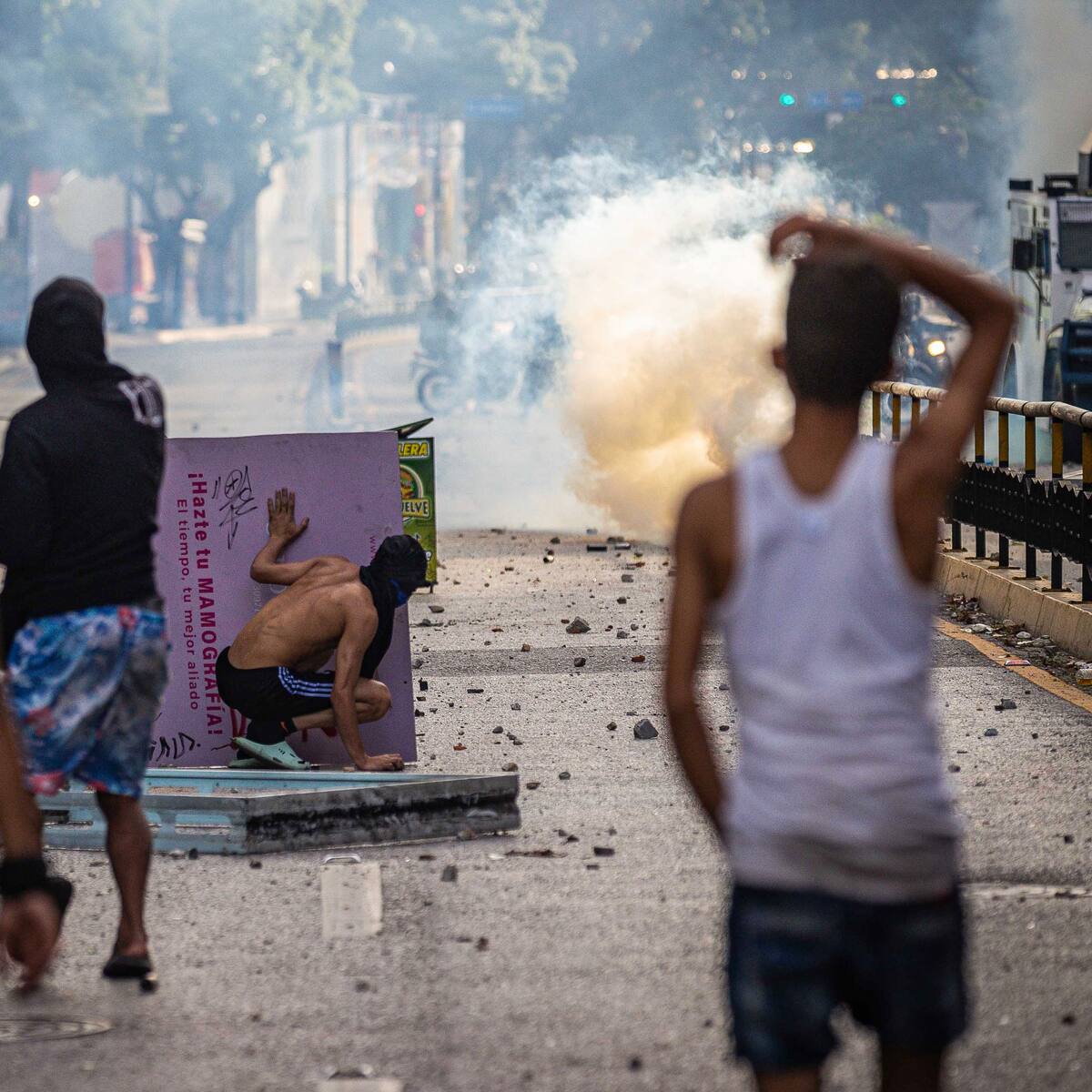 Al menos once civiles han muerto en protestas contra gobierno de Maduro: ONG