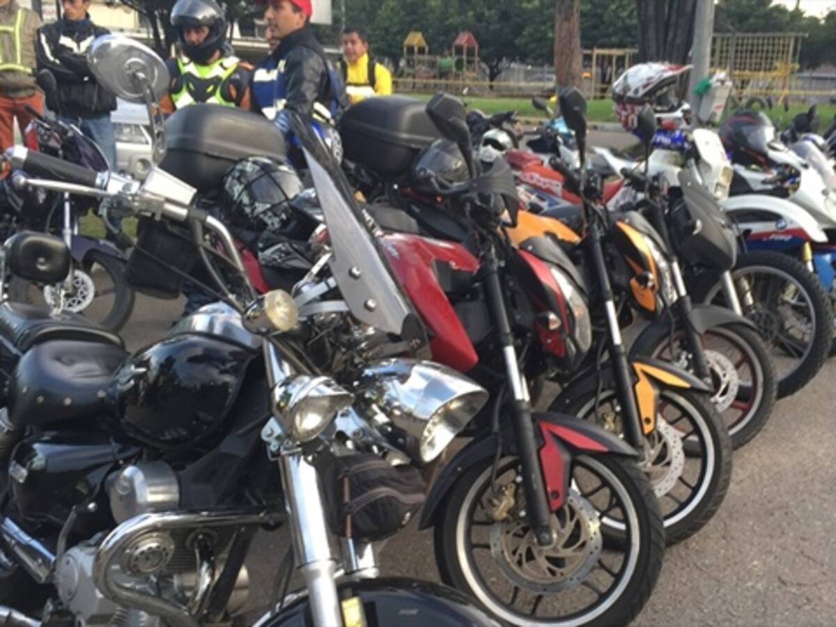 Hasta diciembre se extiende prohibición del parrillero en moto en Medellín