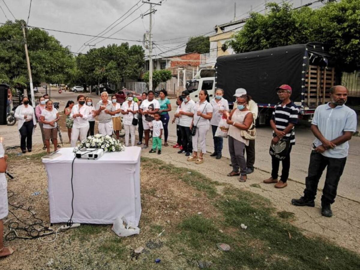 Realizaron velatón para conmemorar cinco años de tragedia de Blas de Lezo
