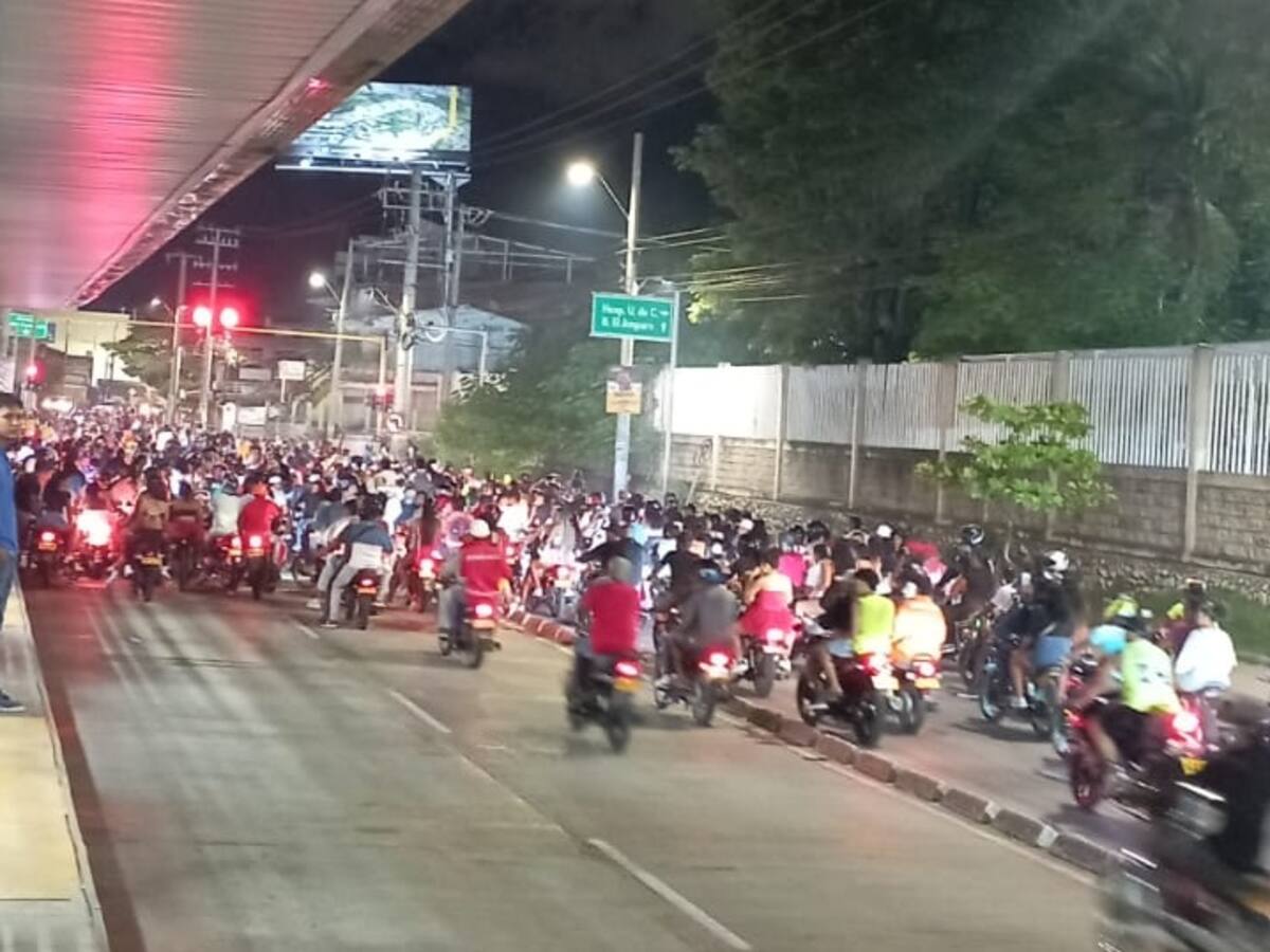 Policía impuso 200 comparendos tras caravana de motociclistas en Cartagena