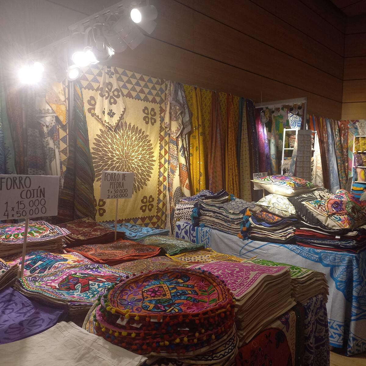 Crónica, Armenia 133 años, la tradición de 51 años de la feria Artesanía y Folclor