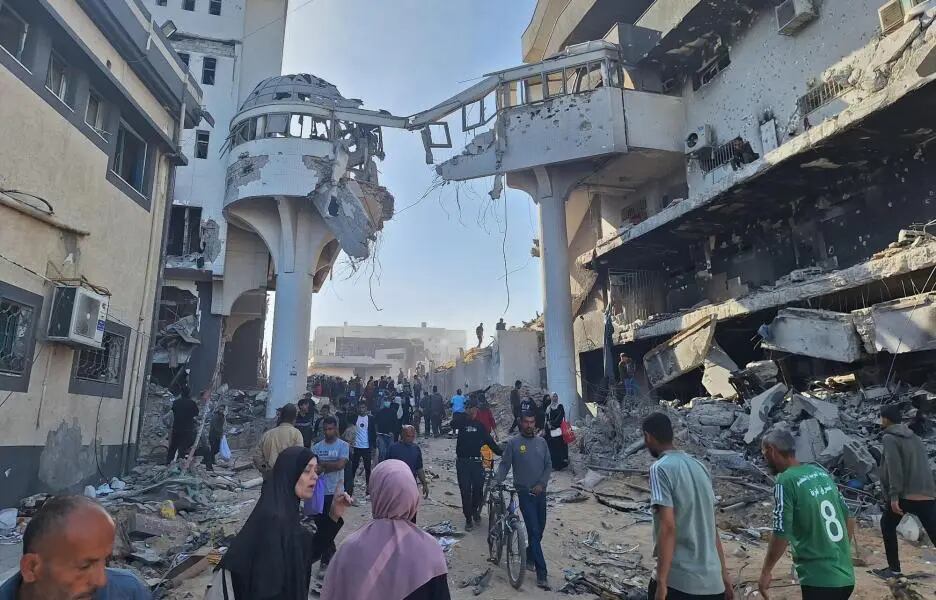 El complejo hospitalario de Al Shifa tras 14 días de asedio por parte de las fuerzas israelíes. 1 de abril de 2024.
(Foto: Cortesía / MSF)