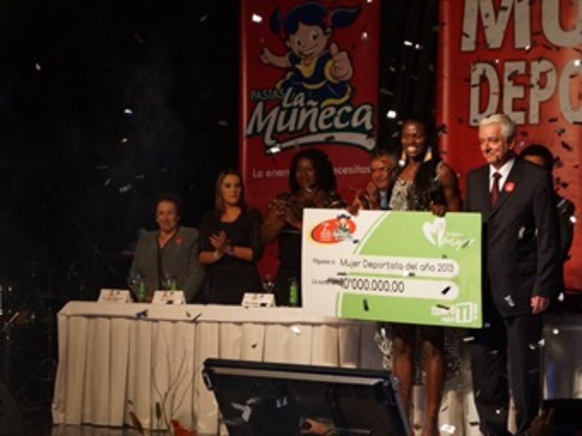 Caterine Ibargüen fue elegida como la Mujer deportista del año