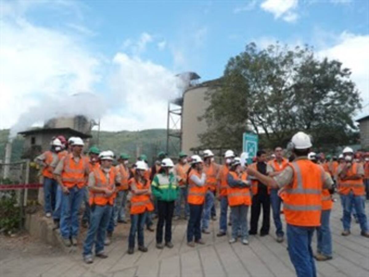 Catorce ciudades participan en el primer simulacro nacional de evacuación