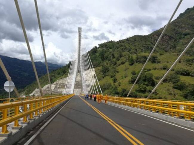 Formulan cargos a supervisores de construcción de 3 puentes en Santander