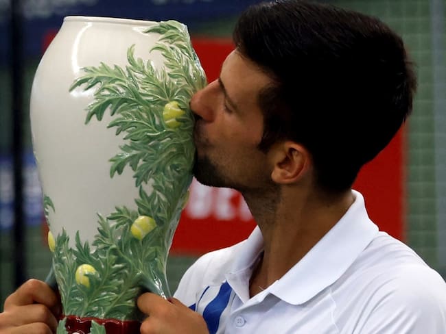 Novak Djokovic superó a Raonic y se quedó con el Masters de Cincinnati