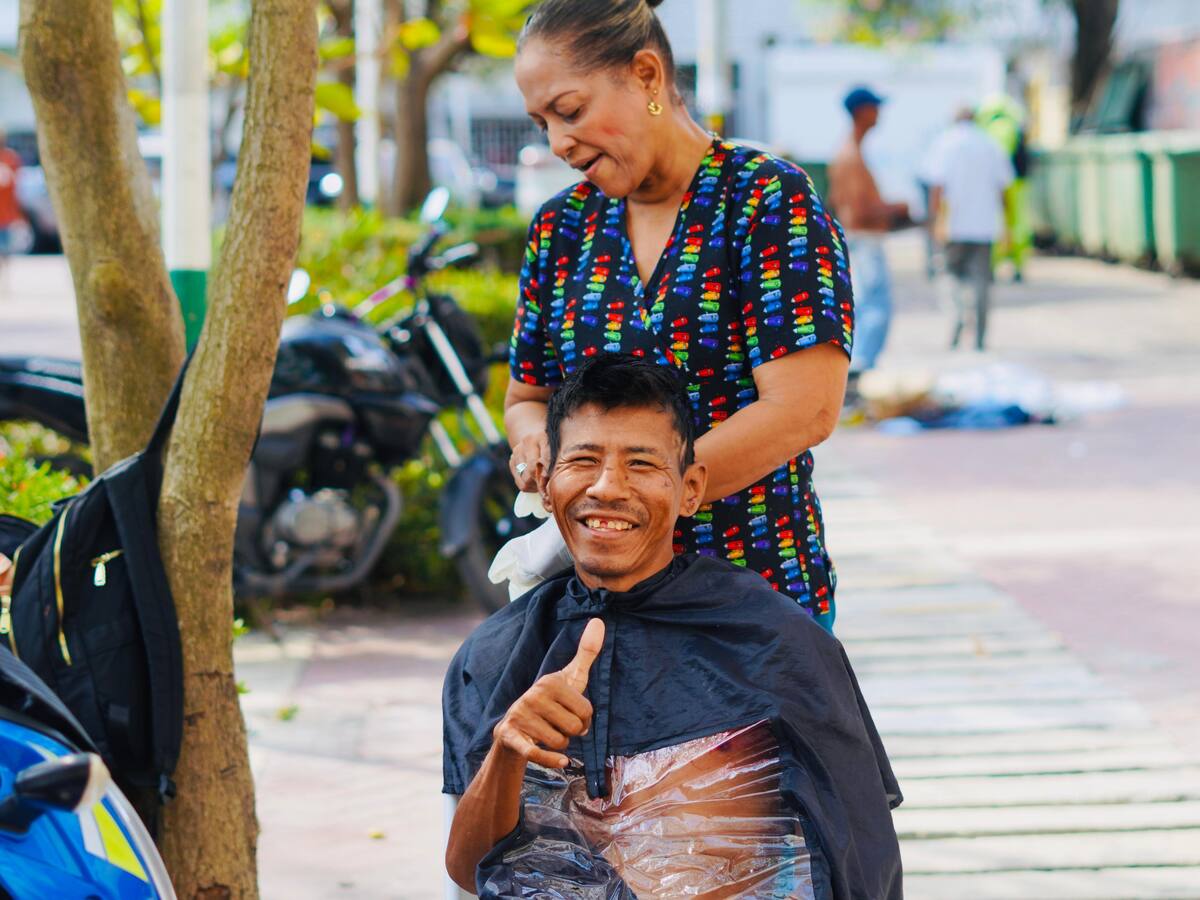 33 habitantes de calle fueron atendidos en jornada integral en la Plaza Benkos Biohó