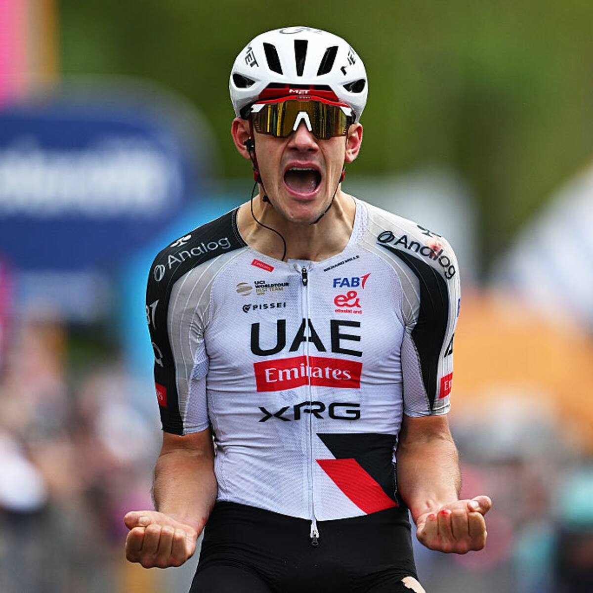 Igor Arrieta gana la etapa 5 del Giro de Italia: resumen de la carrera y balance de los colombianos