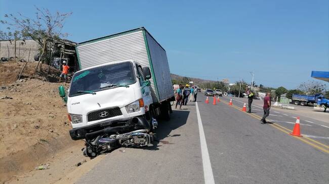 Accidente de tránsito que dejó una víctima fatal en Loma Arena