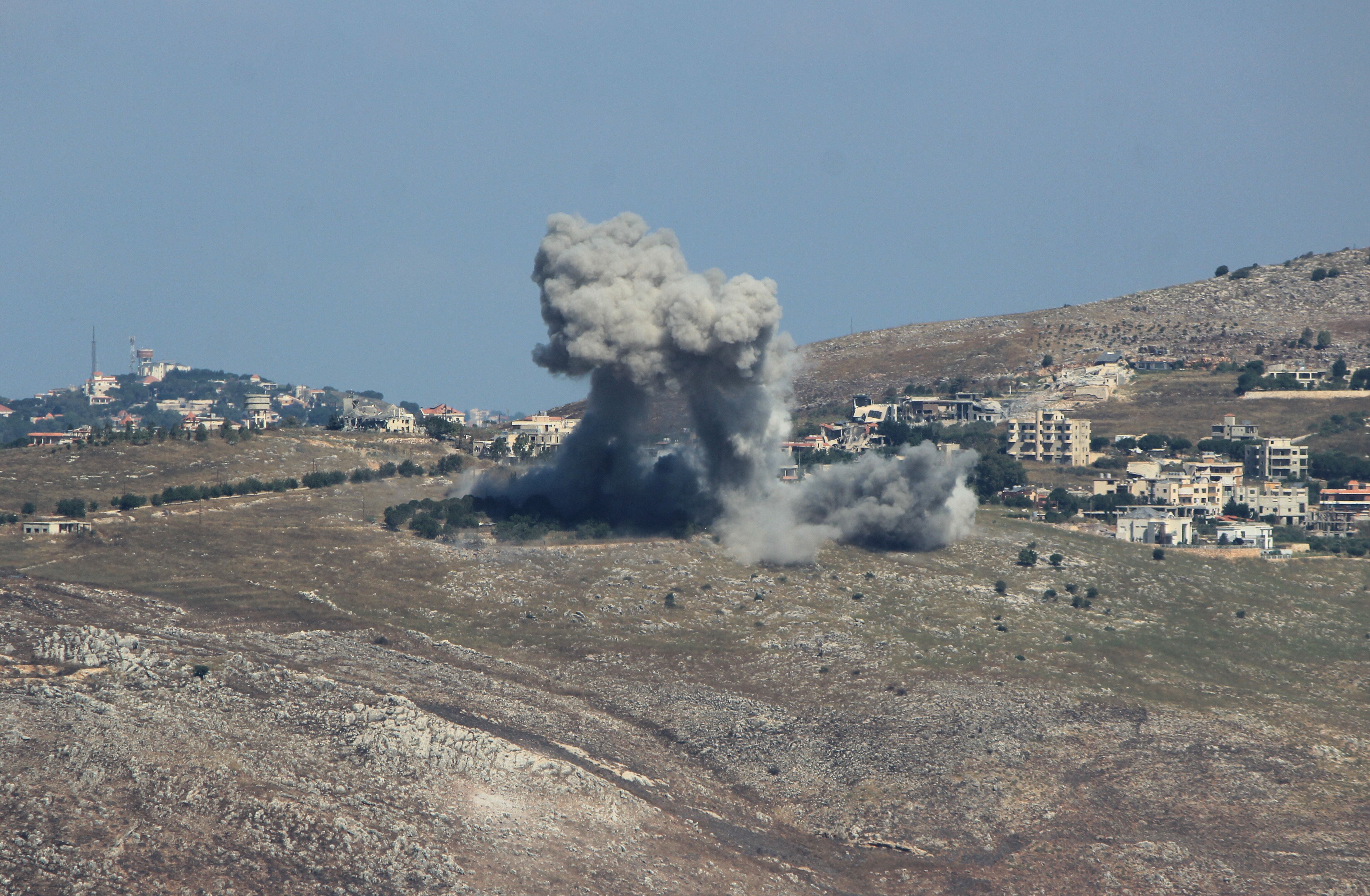 El humo aumenta después de los ataques de Israel a Líbano este 13 de junio de 2026 (Cortesía: Ramiz Dallah/Anadolu via Getty Images)