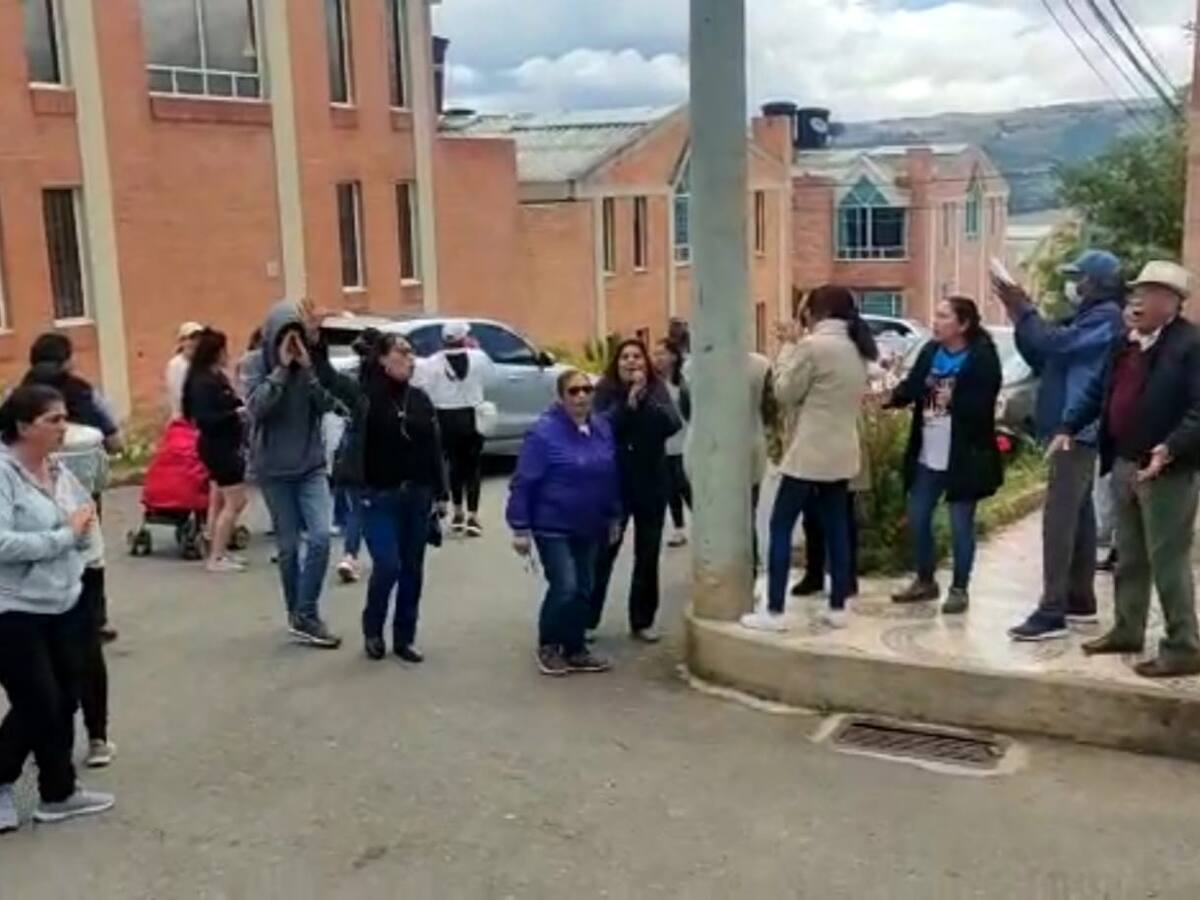 Protestas de habitantes de un barrio de Tunja por aumento de estrato