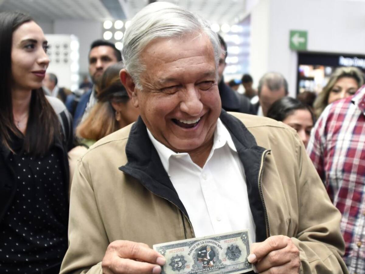 México aprueba aumento salarial pese a negativa empresarial