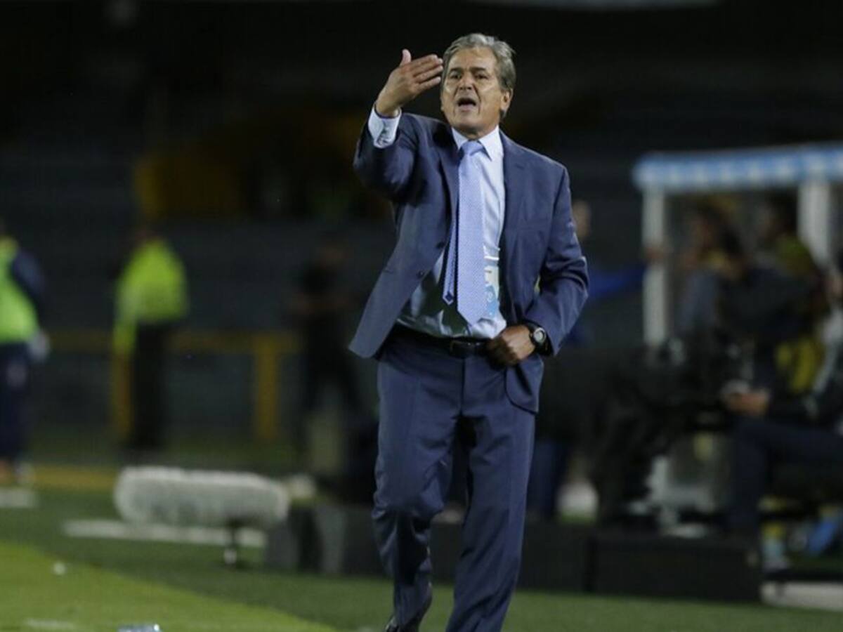 Pinto: "Hay dos personas muy líderes y muy honestas en la selección"